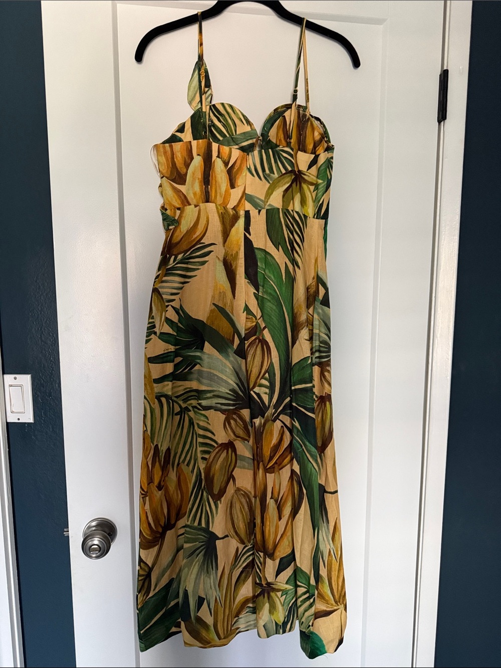 FARM Rio Tropical Leaf Maxi Dress in Green & Tan - Picture 4 of 4